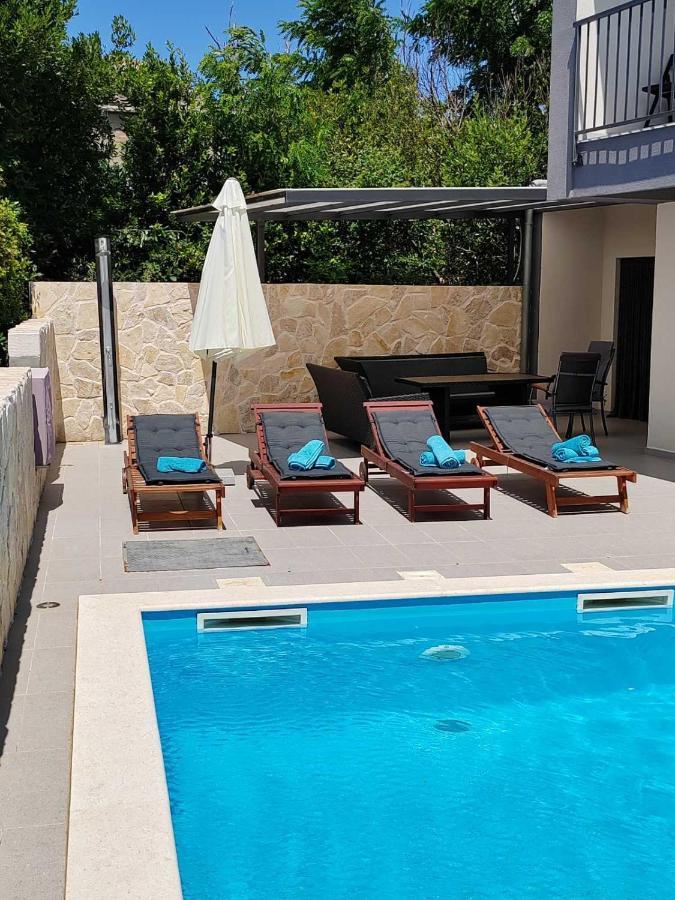 Villa Lily Privlaka  Exteriör bild