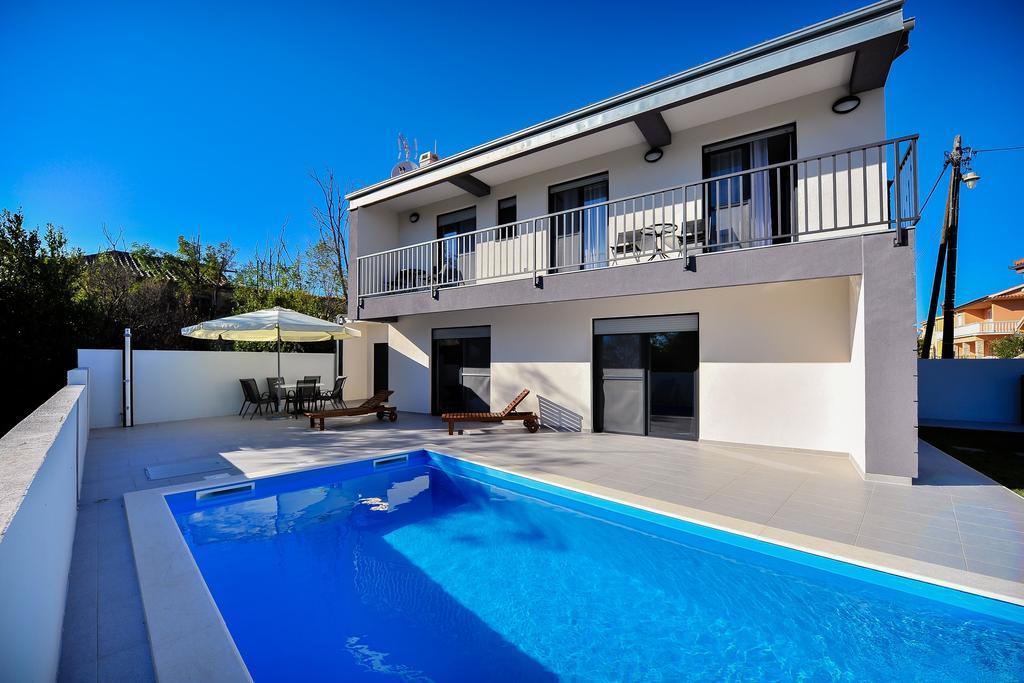 Villa Lily Privlaka  Exteriör bild